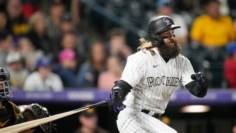 Rockies' Charlie Blackmon goes on 10-day IL with fracture